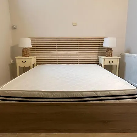 Barty Downtown 1 Апартаменты